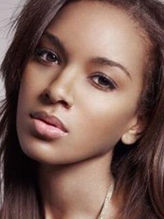 Элизабет Мэтис