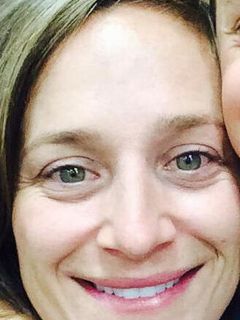 Хиллари Вульф