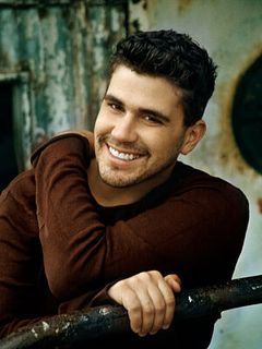 Джошуа Грэйсин