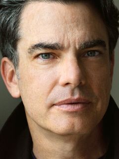 Питер Галлахер