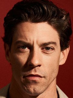 Адриан Ластра