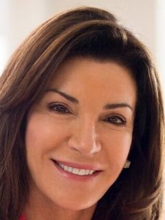 Хилари Фарр