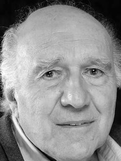 Мишель Пикколи