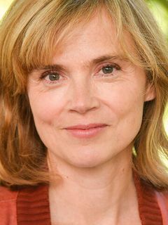 Изабель Карре