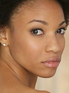 Кристина Леоне