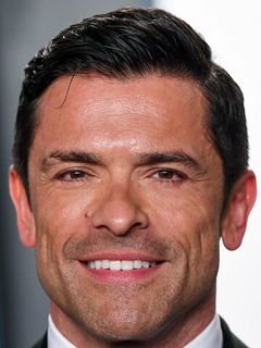 Марк Консуэлос