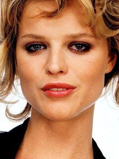 Ева Герцигова