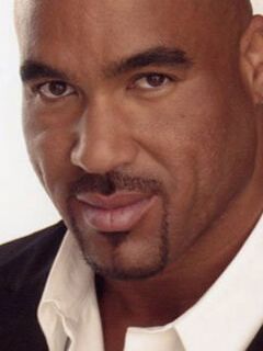 Аарон Брамфилд