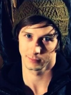 Эндрю Дюкоут