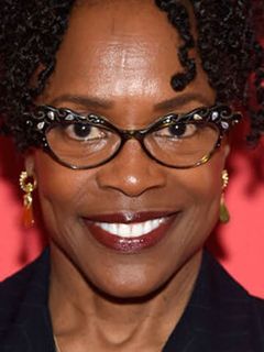 Чарлэйн Вудард