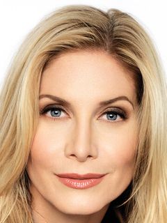 Элизабет Митчелл