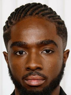 Калеб Маклафлин