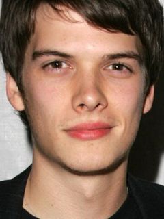 Джош Янович