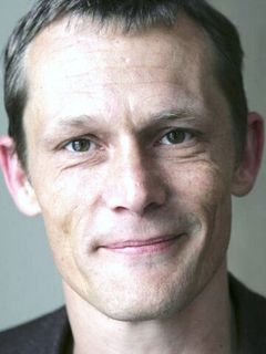 Манс Хернгрен