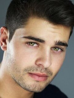 Тревор Штренн