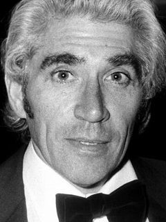 Фрэнк Финлей