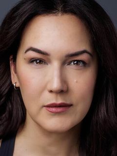 Симона Байли