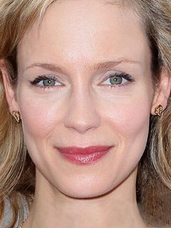 Лаура Риган