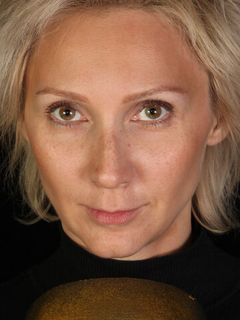 Яна Сарафанникова