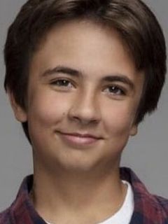 Трэй Романо