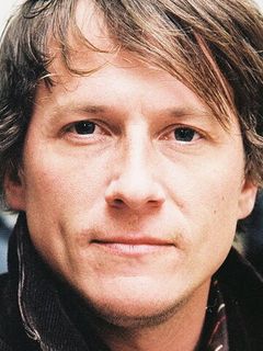 Корин Немек