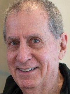 Дэнни Филдс