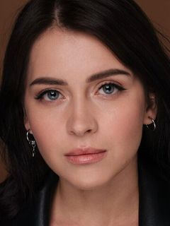 Анна Демешкина