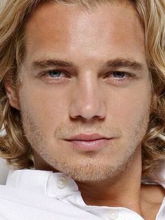 Тейлор Хэндли