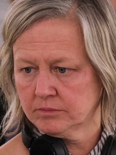 Кэрол Бенкер