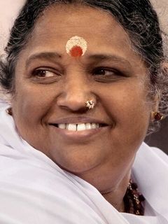 Мата Амританандамайи Деви