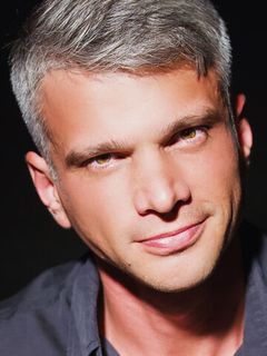 Евгений Олейников