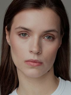 Анна Балабанова