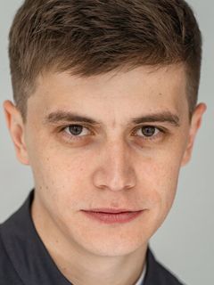 Максим Вахрушев