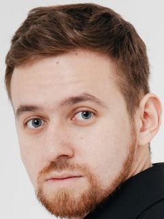Акиф Петров