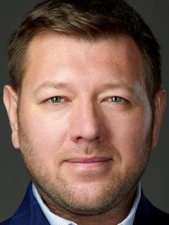Алексей Тихонов