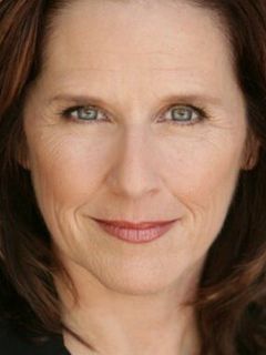 Джули Оливер-Тачстоун