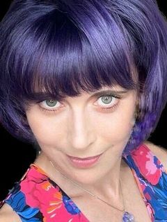 Анна Алабушева