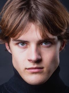 Мэттью Лэйтон