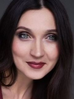 Елена Золотарева