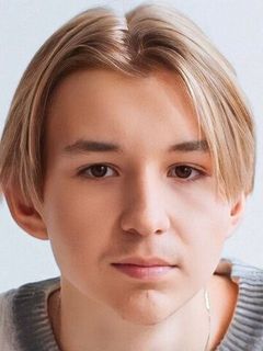 Артур Злуницын