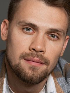 Владимир Беззуб