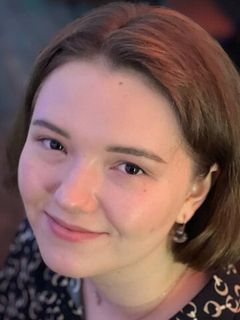Полина Скиданова