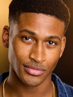 Cameron Cortes