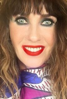 Виктория Мэри Кларк