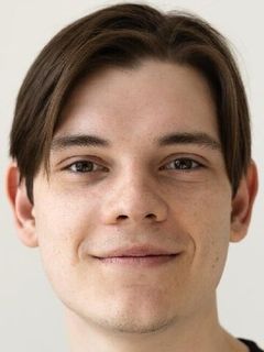 Владислав Низовцев