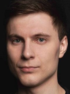 Евгений Поляков