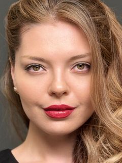 Лаурита Акс
