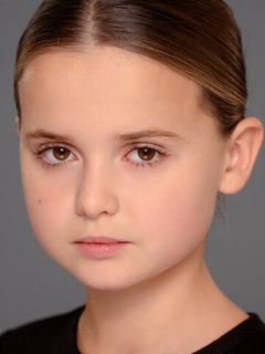 Моника Еронова