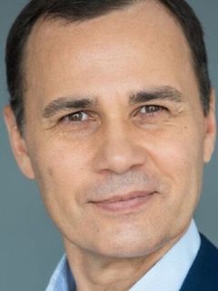 Александр Ветлугаев