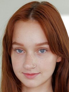 Мелани Мари